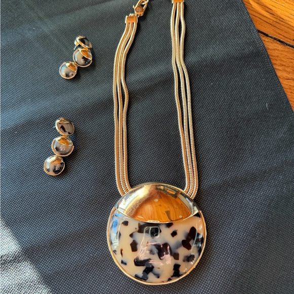 Chico's Jewelry - Chico's Gold and Tortoiseshell Necklace and Earrings Set